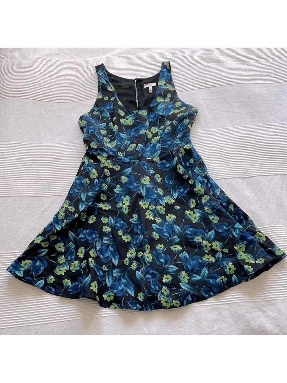 JOIE Mare Blue Floral Linen and Silk Dress Size Medium